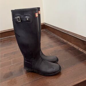 Hunter dark purple Tall Rain Boots